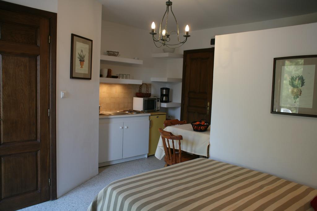Residence Les Mandariniers Hyères Pokój zdjęcie